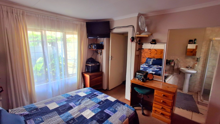 3 Bedroom Property for Sale in Vaalpark Free State